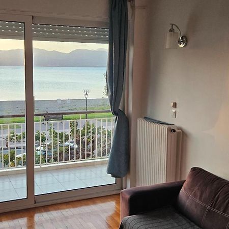 Nafpaktos Beach House Sea View Apartment First Floor Dış mekan fotoğraf