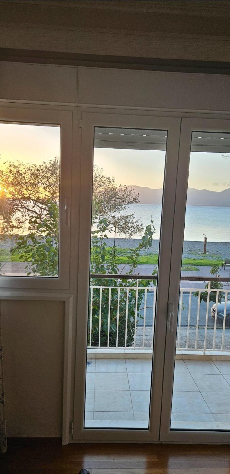 Nafpaktos Beach House Daire Dış mekan fotoğraf