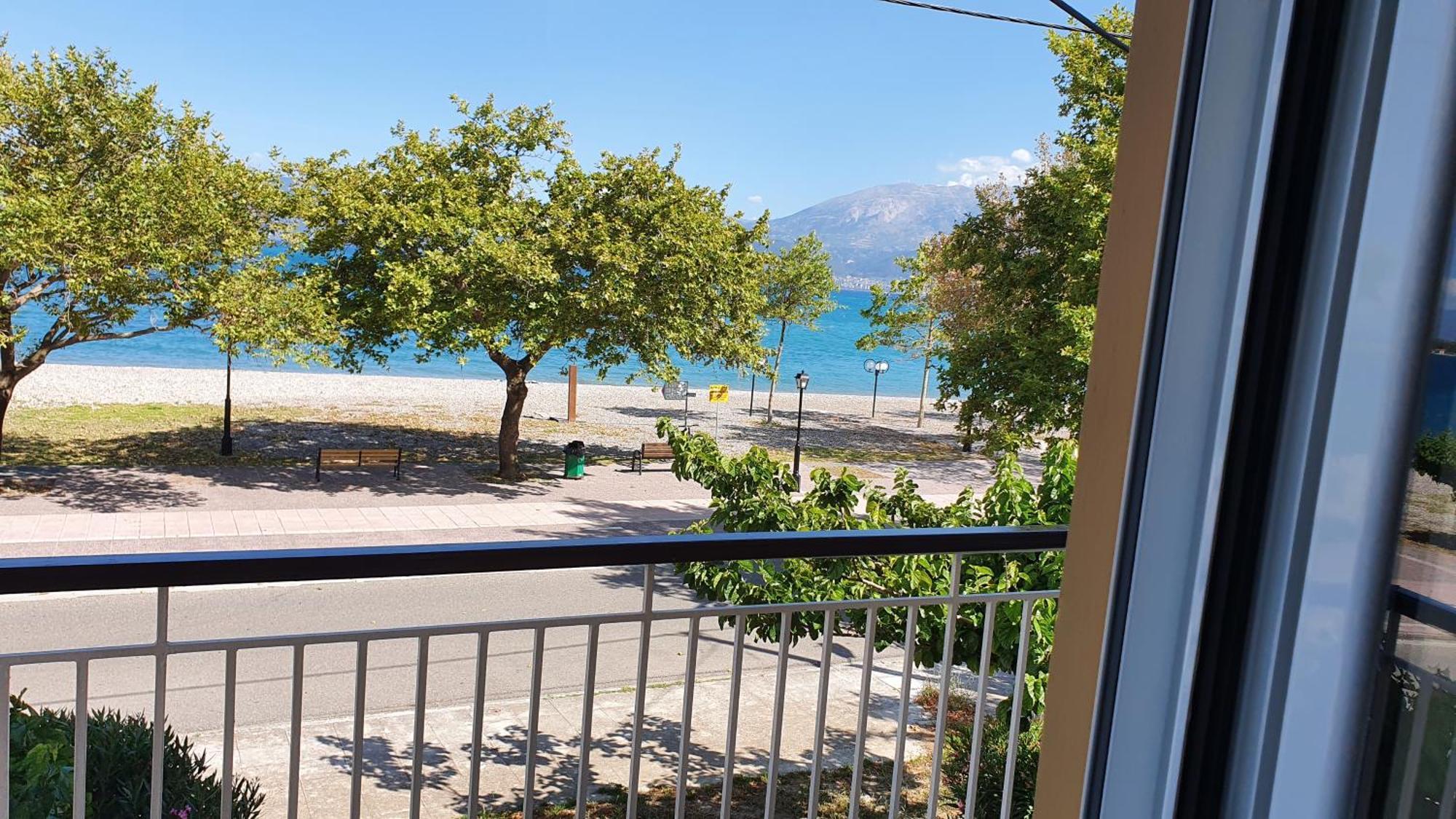 Nafpaktos Beach House Daire Dış mekan fotoğraf