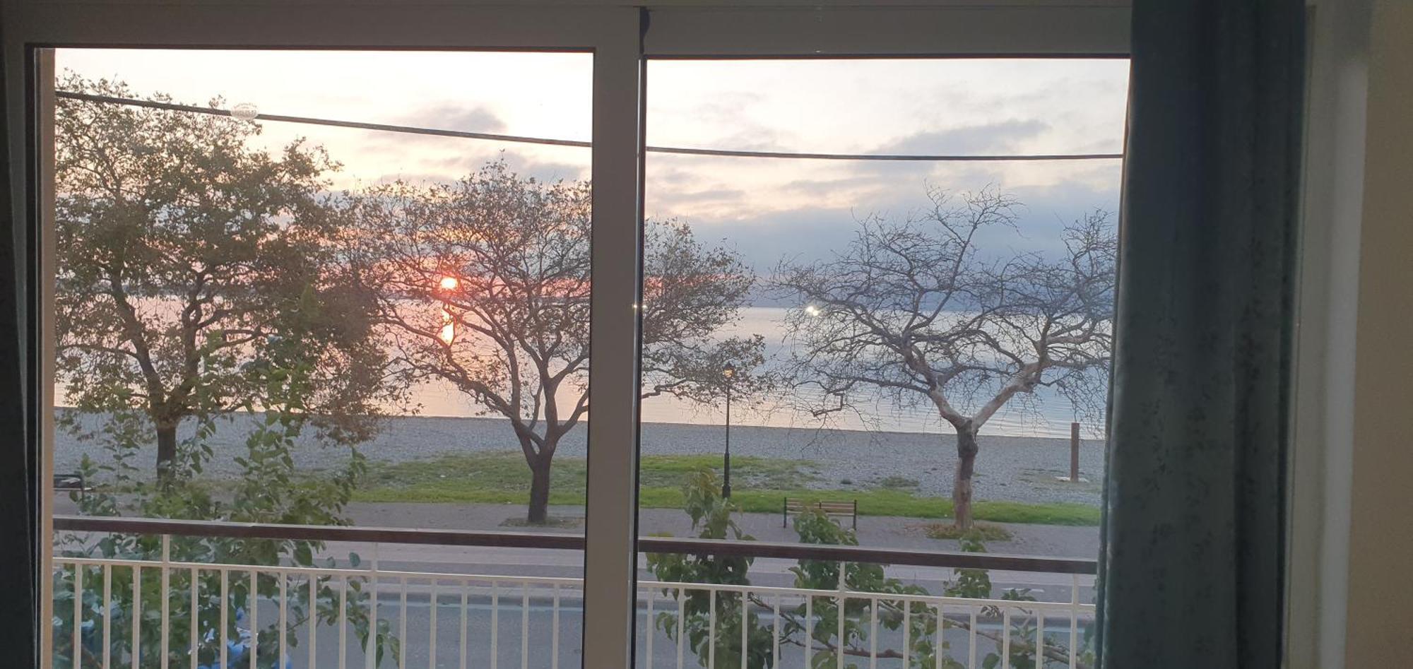 Nafpaktos Beach House Sea View Apartment First Floor Dış mekan fotoğraf