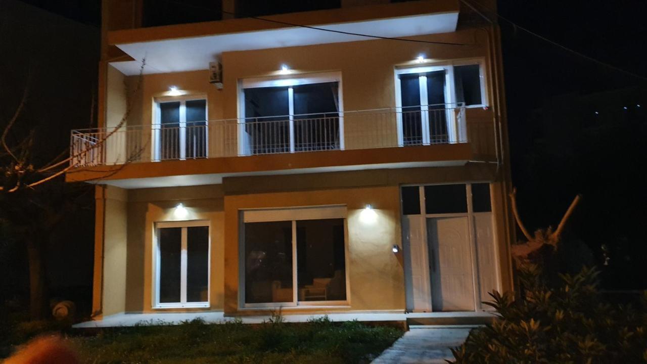 Nafpaktos Beach House Sea View Apartment First Floor Dış mekan fotoğraf