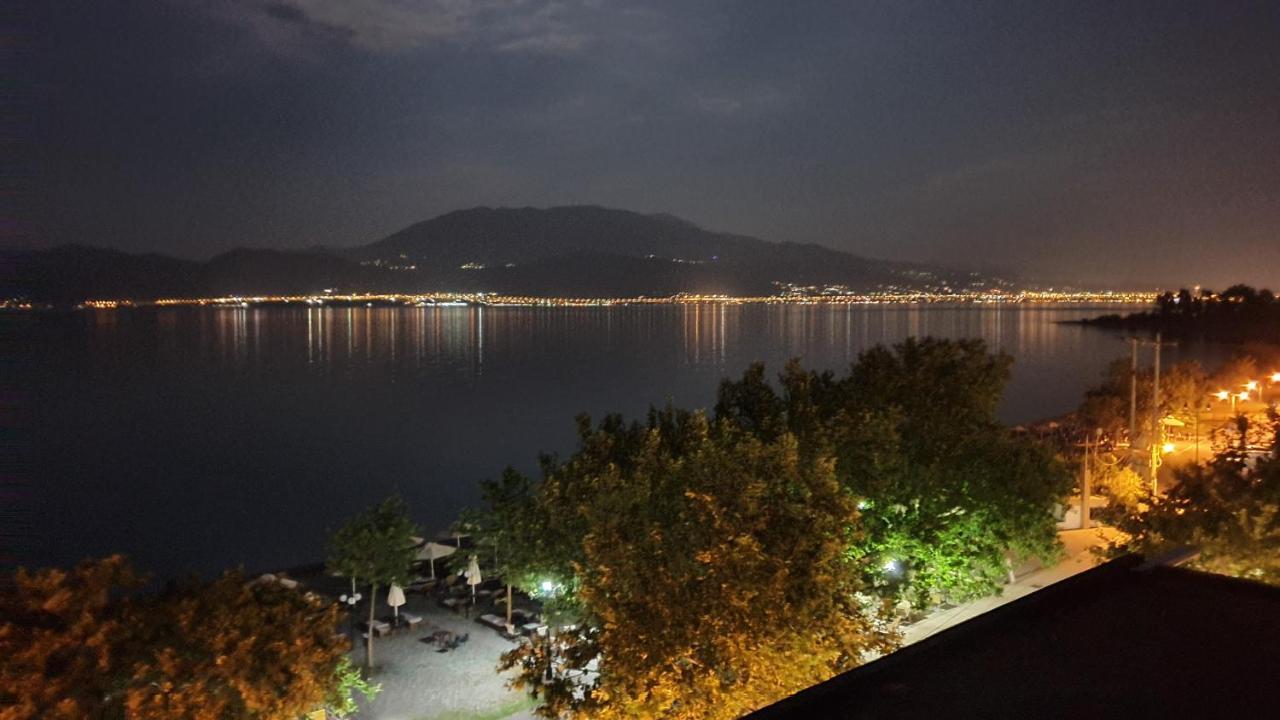 Nafpaktos Beach House Sea View Apartment First Floor Dış mekan fotoğraf