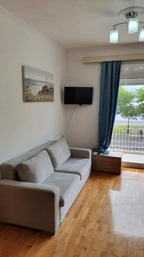 Nafpaktos Beach House Sea View Apartment First Floor Dış mekan fotoğraf
