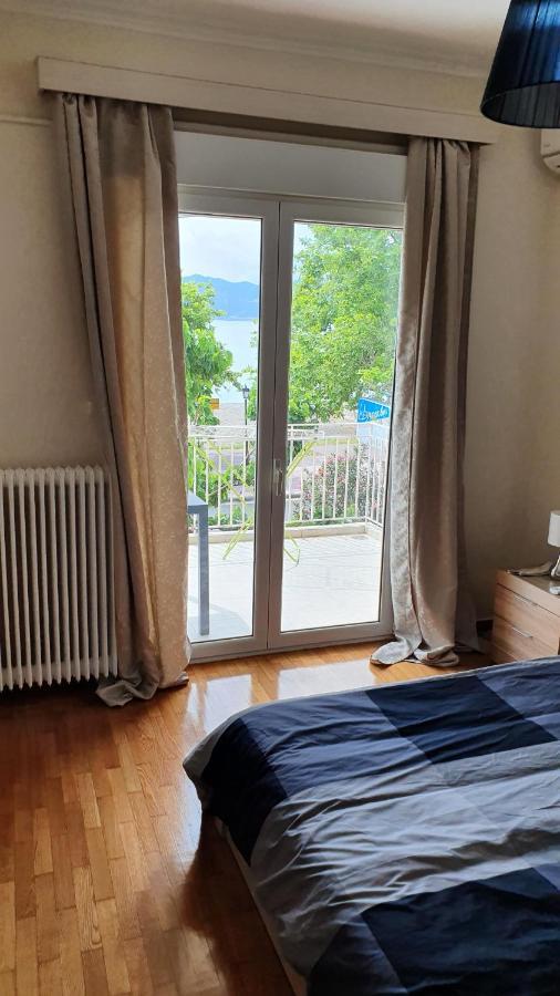 Nafpaktos Beach House Sea View Apartment First Floor Dış mekan fotoğraf